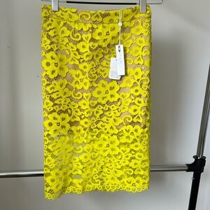 TRINA TURK LACE SKIRT SZ 0